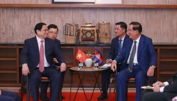 , Politique de gauche: Le Premier ministre rencontre les dirigeants cambodgiens et indonésiens avant le sommet de l’ASEAN