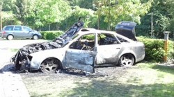 encore un véhicule incendié à Mons en Baroeul